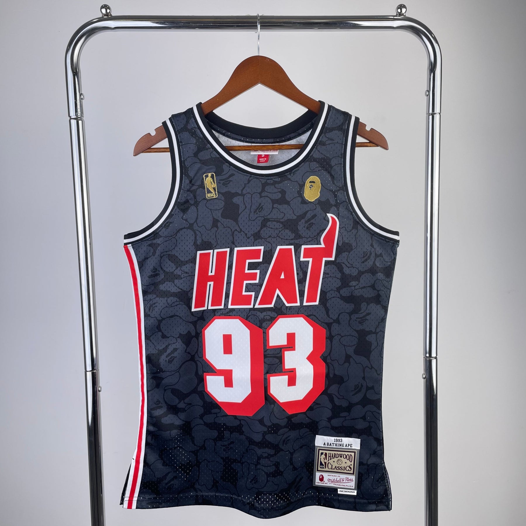 Regata Miami Heat Mitchell & Ness BAPE Black Edition 1993