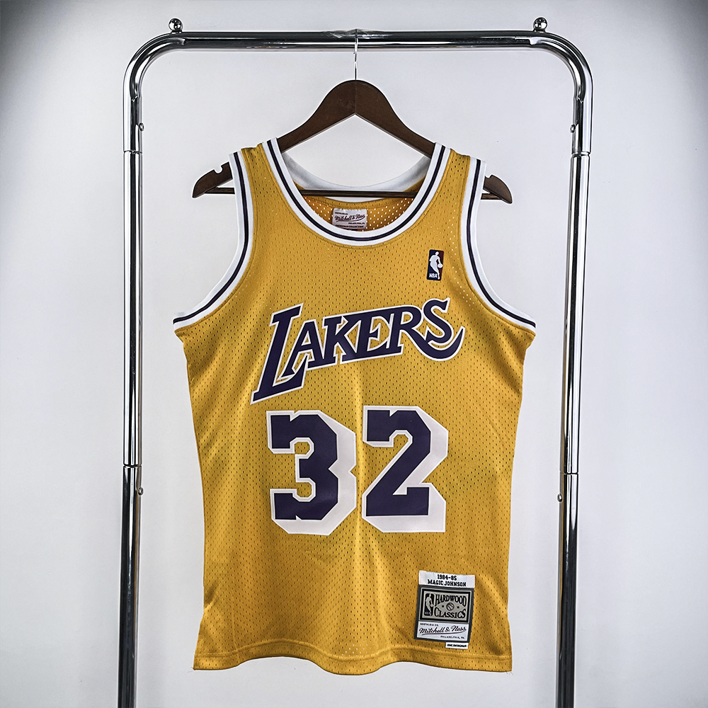 Regata Mitchell & Ness Los Angeles Lakers 1984-1985 Amarela