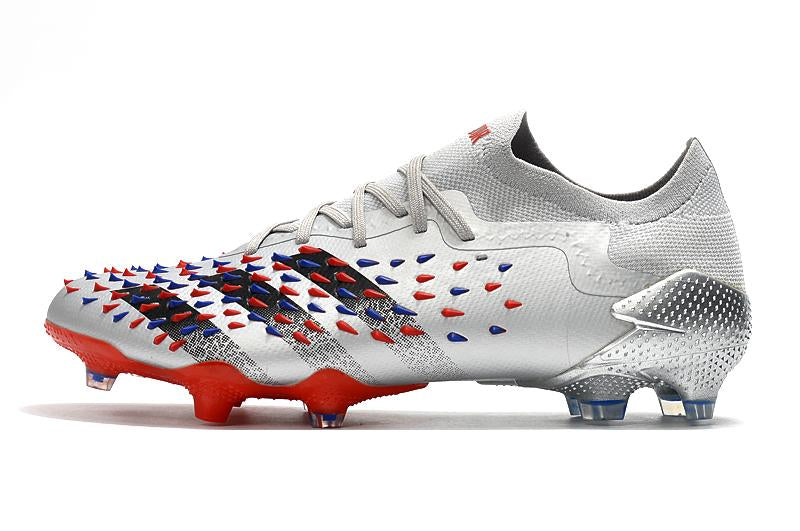 Chuteira adidas Predator Freak .1 Campo