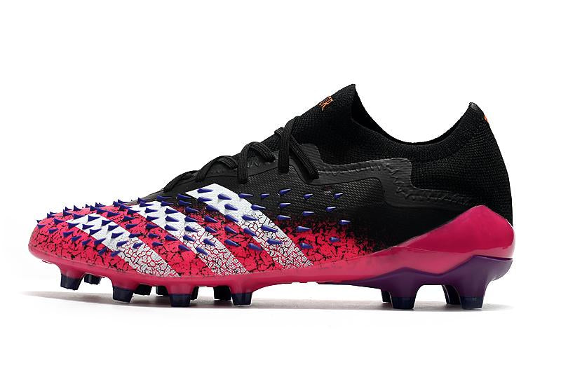Chuteira adidas Predator Freak .1 Campo