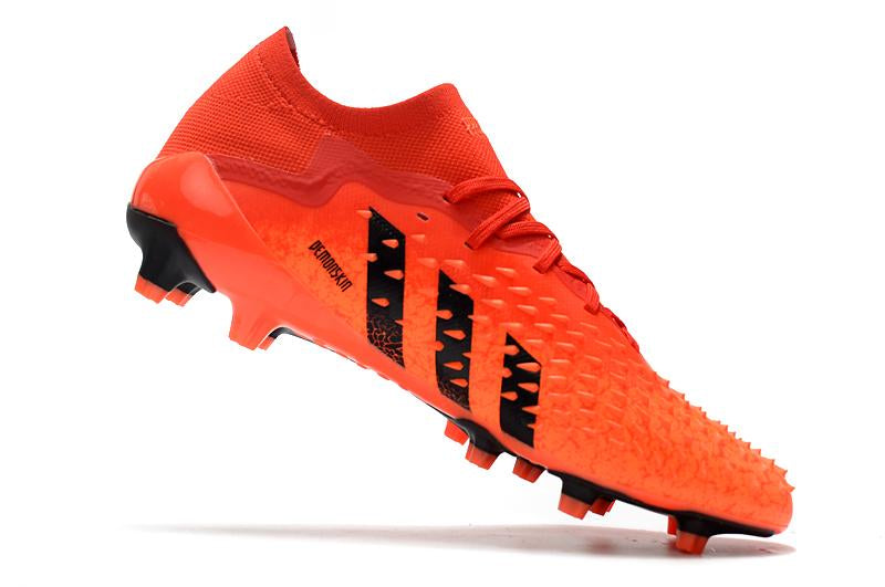 Chuteira adidas Predator Freak .1 Campo