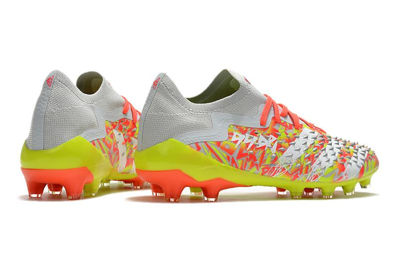Chuteira adidas Predator Freak .1 Campo