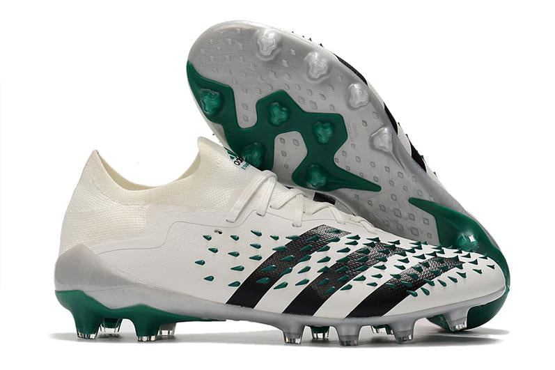 Chuteira adidas Predator Freak .1 Campo