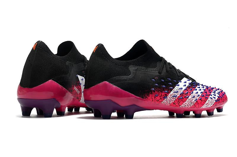 Chuteira adidas Predator Freak .1 Campo