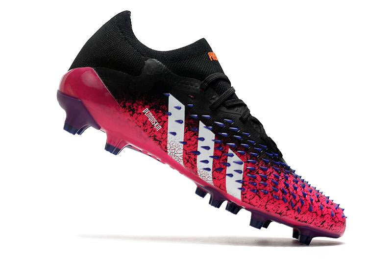 Chuteira adidas Predator Freak .1 Campo
