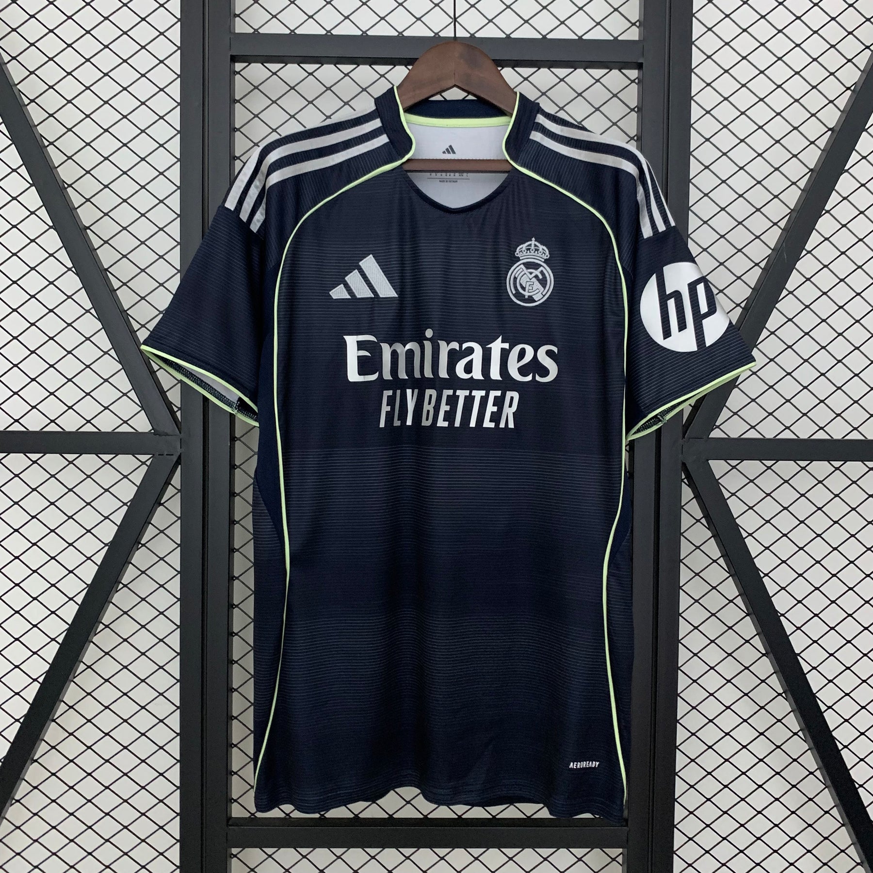 Camisa Real Madrid Away 25/26