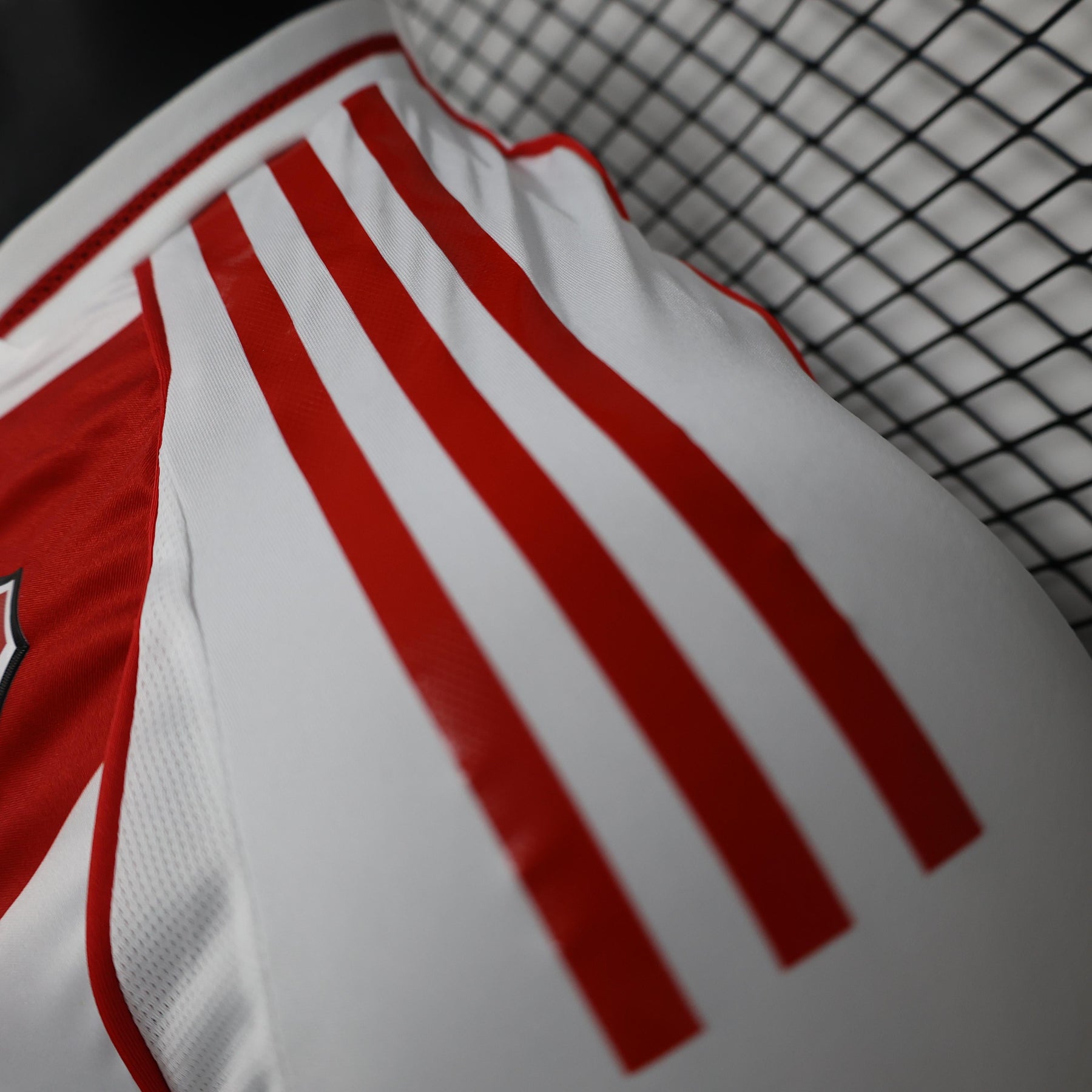 Camisa River Plate - 2024/25 - Home - Jogador - Masculino - Camisa I