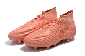 Chuteira adidas Predator 18 Campo