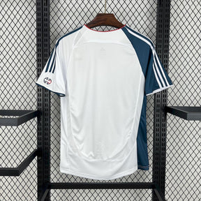 Camisa do Liverpool Retro 2006/07 Away