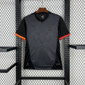 Camisa do Galatasarays 2025/26 All black special edition