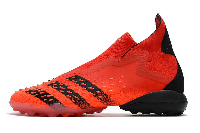 Chuteira adidas Predator Freak .1 Society