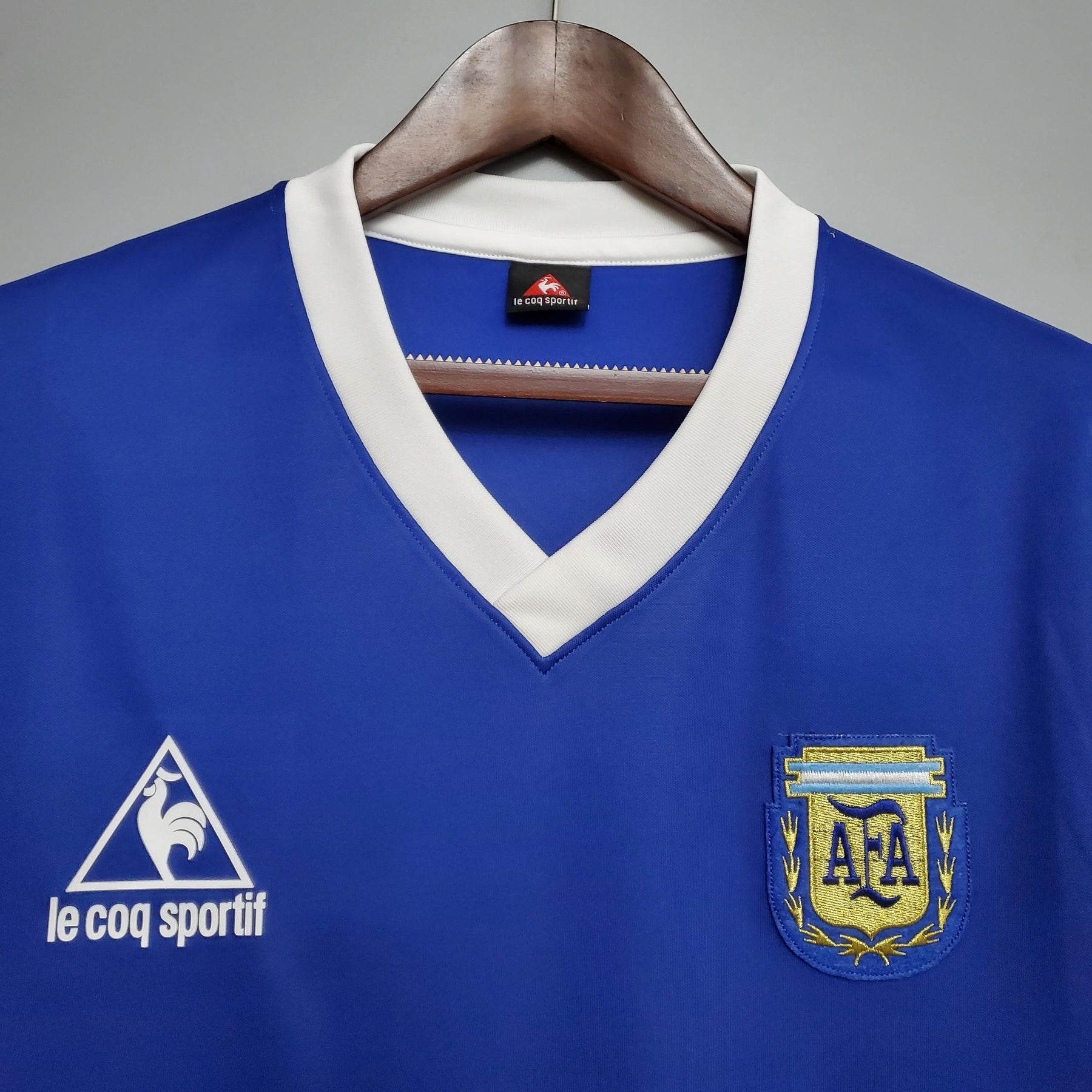 Camisa Seleção Argentina - Away - 1986/1987 - Retrô - Masculino - Jogador - Camisa II