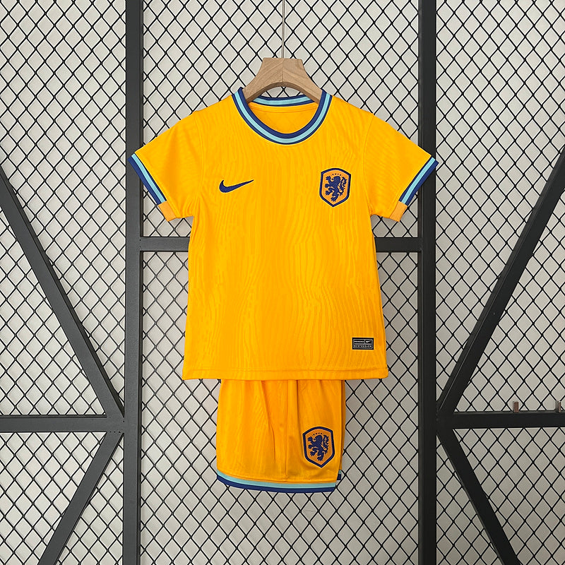 Kit Infantil Holanda 24/25